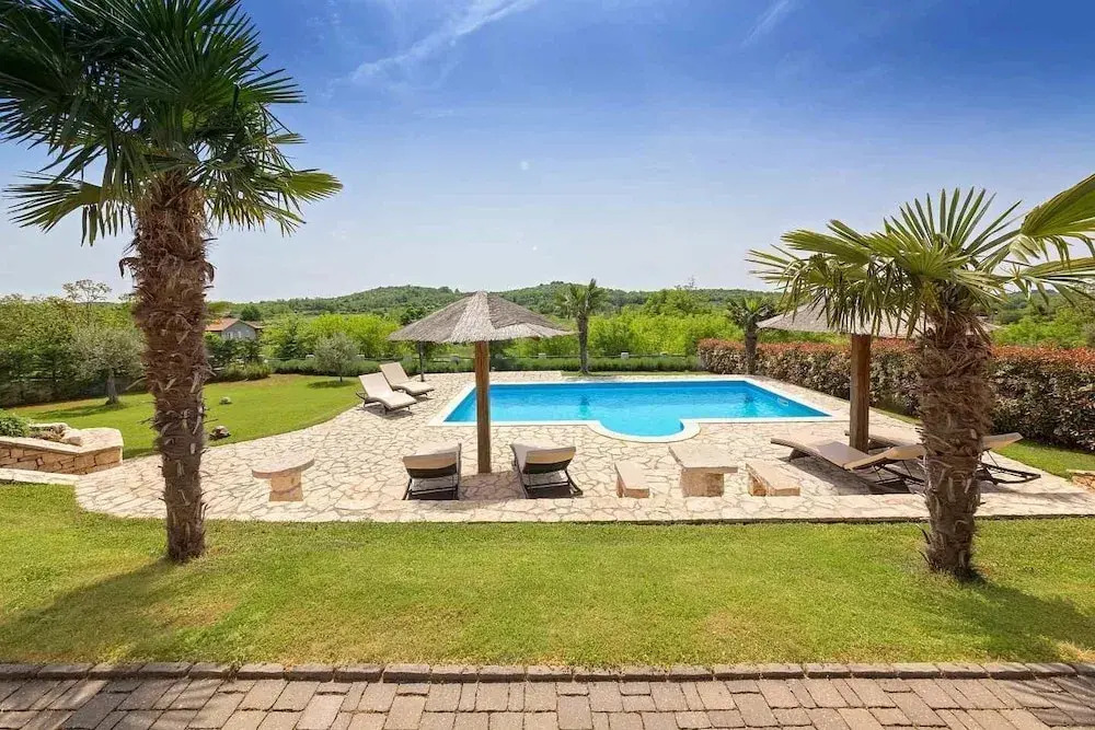 Villa Vally