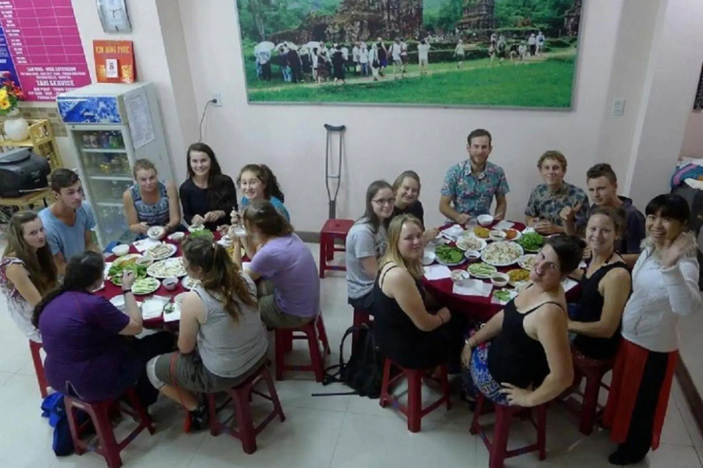 Hi Hợp Yến Homestay