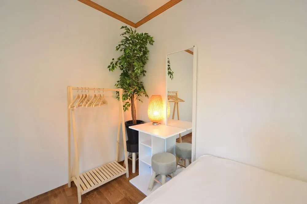 Season Helloworld House - Hostel