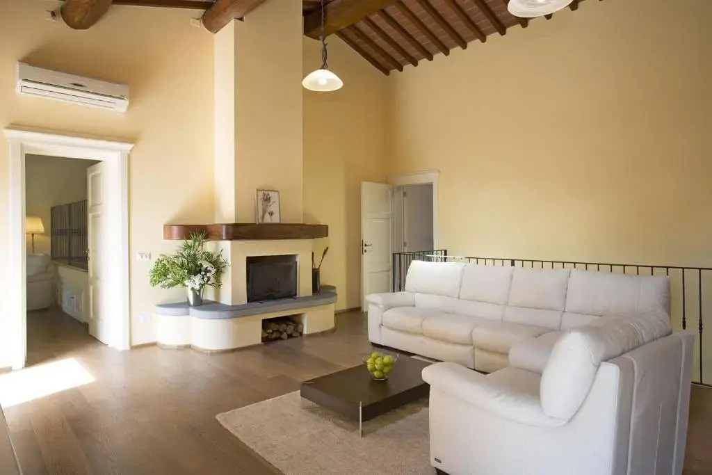Santo Stefano 10 by Salogi Villas