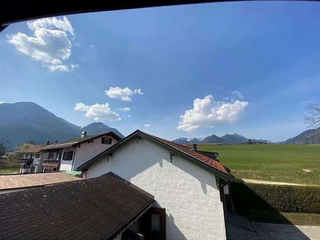Ferienwohnung Emilia mit Bergblick (Westen)