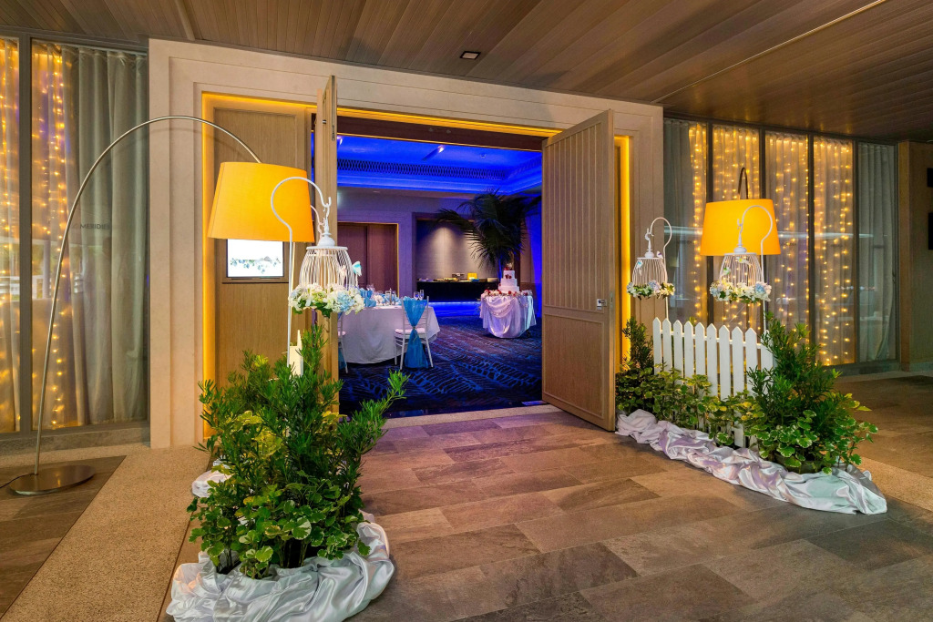 Le Meridien Phuket Beach Resort