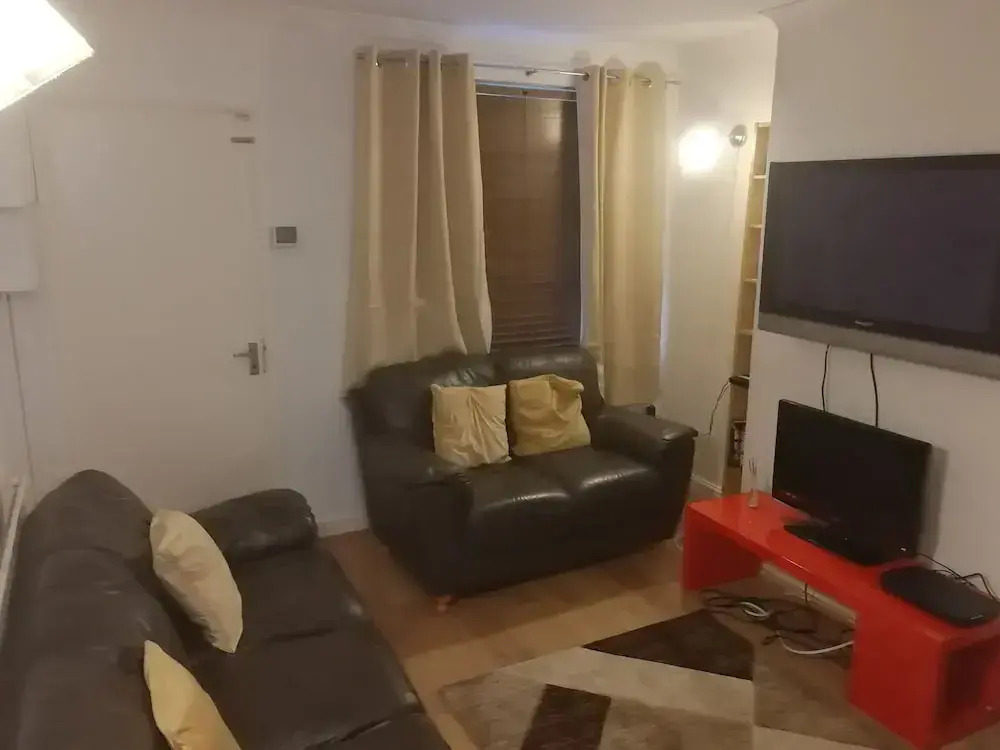 Metrolets 3 Serviced Accommodation