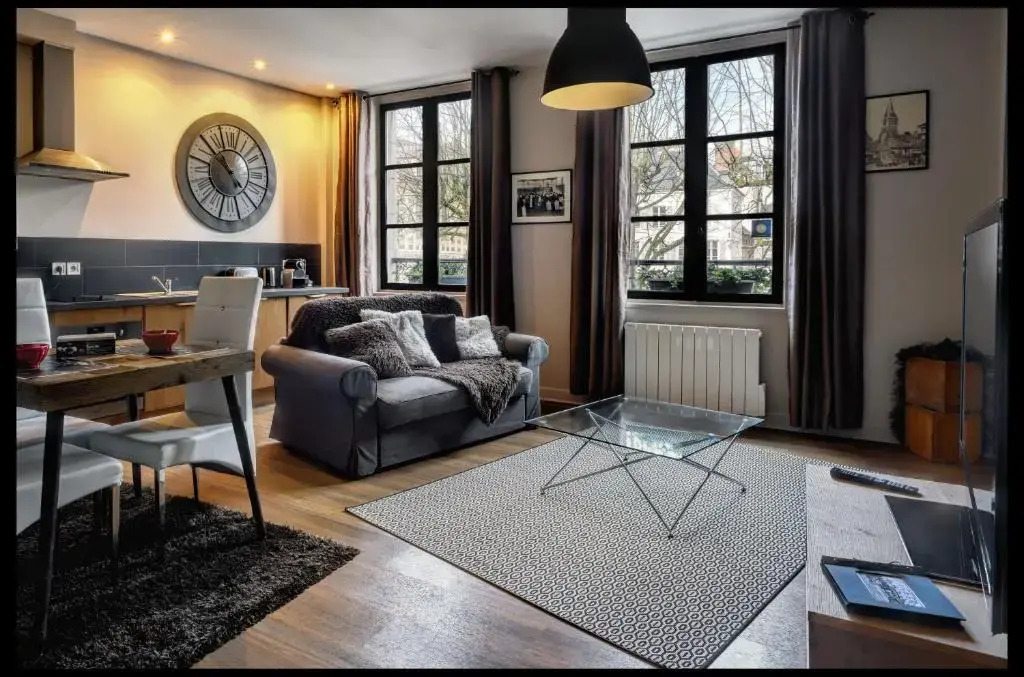 Le Duplex ou lAppart dAgnès"