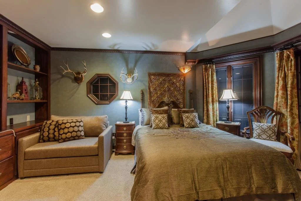 Pemberley Place Bed & Breakfast