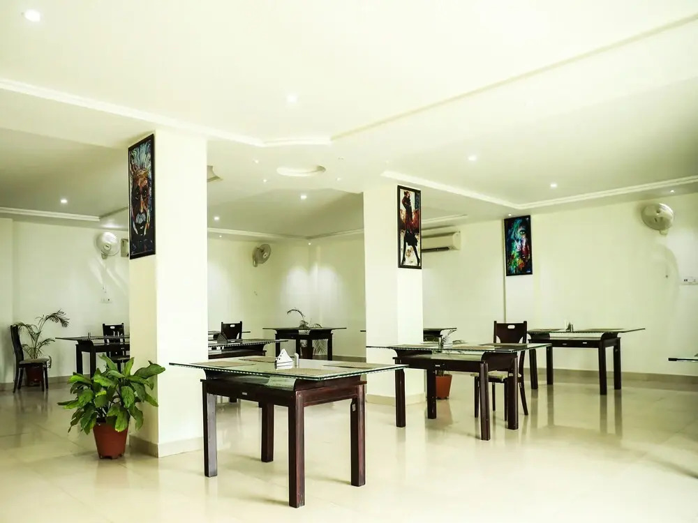 OYO 14635 Hotel Orchid