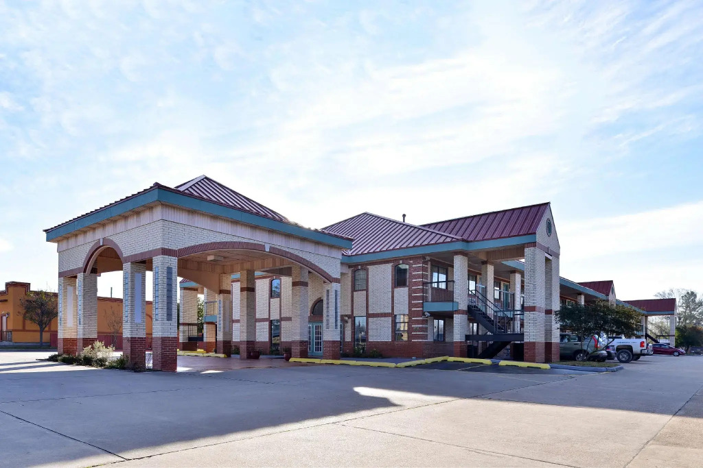 Quality Inn & Suites New Boston - Texarkana West