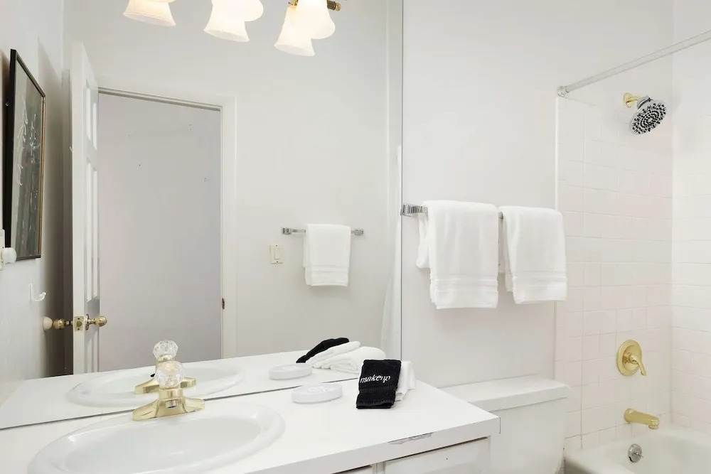 700 Monarch Condos by iTrip Aspen Snowmass