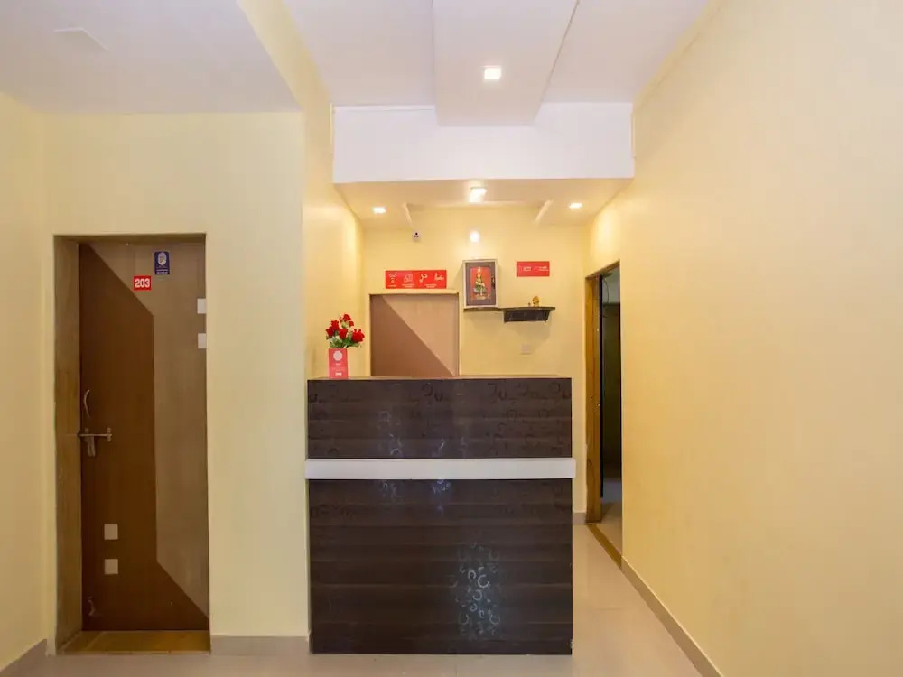 OYO 12938 Hotel Matoshree