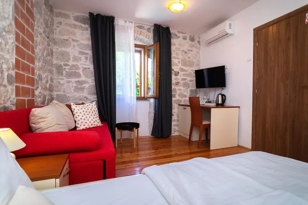 Stone house Lino Trogir