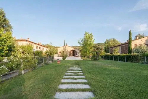 Steccaia Holiday Home