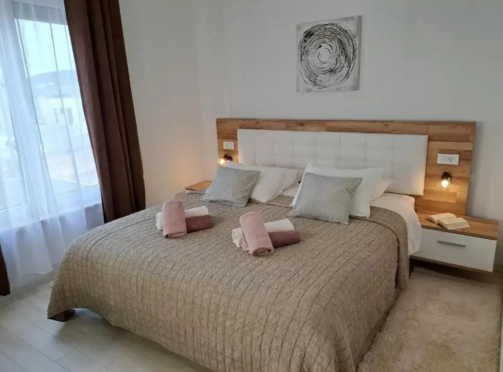 Elegant Villa Ilma with Pool - Villa With Pool