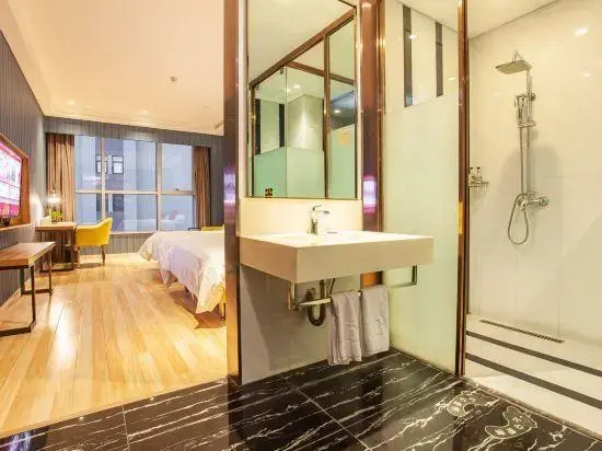 Fanhua Theme Hotel