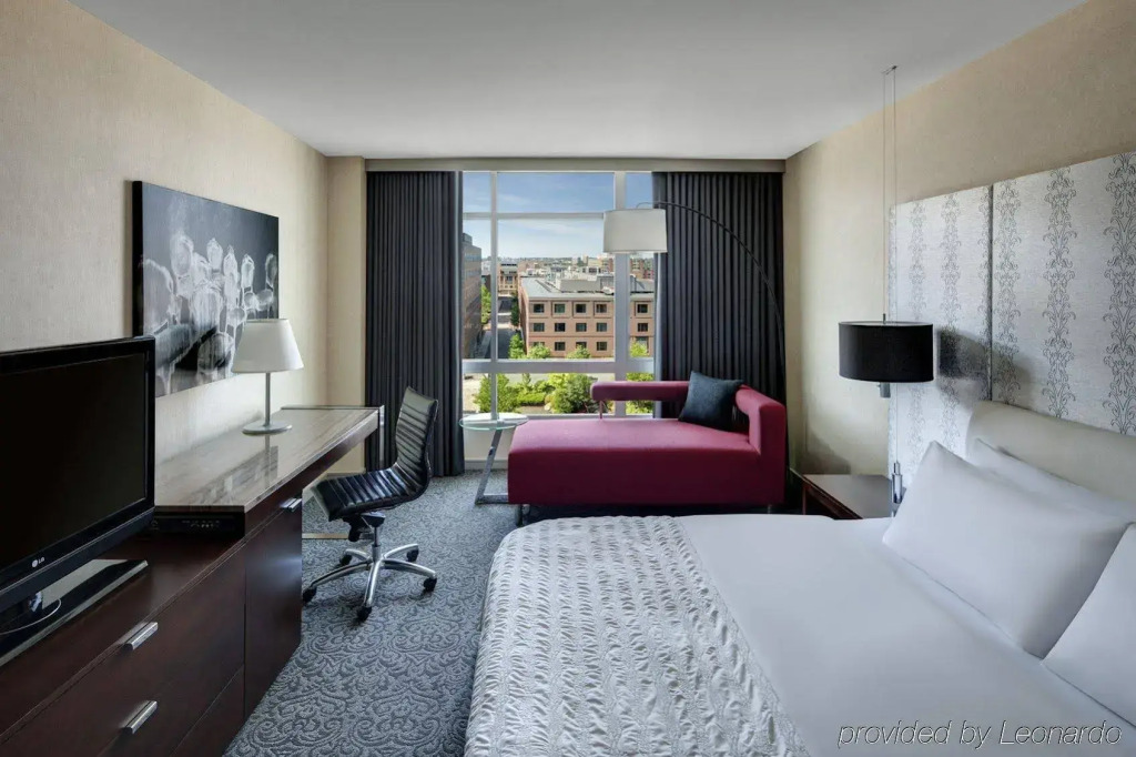 Le Meridien Boston Cambridge