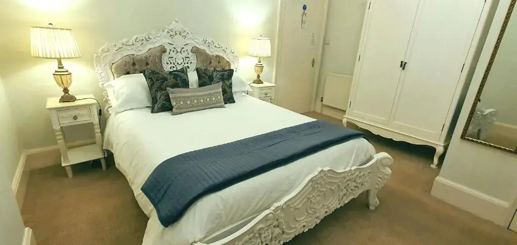 Fleurie House