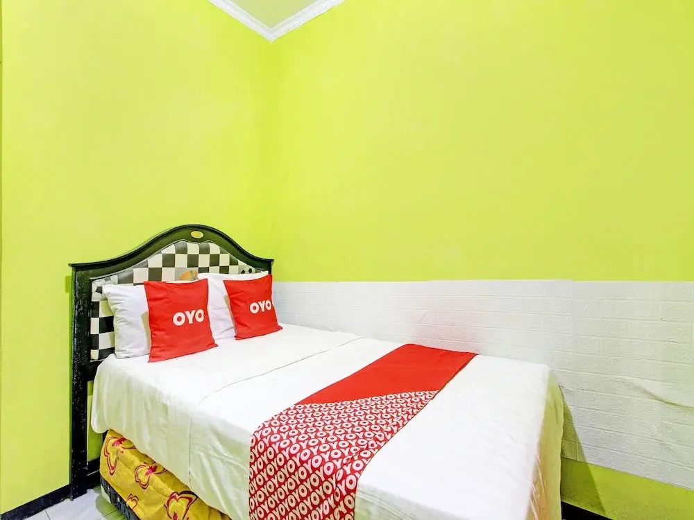 WILUDJENG Guest House Syariah near Alun Alun Sragen Mitra RedDoorz