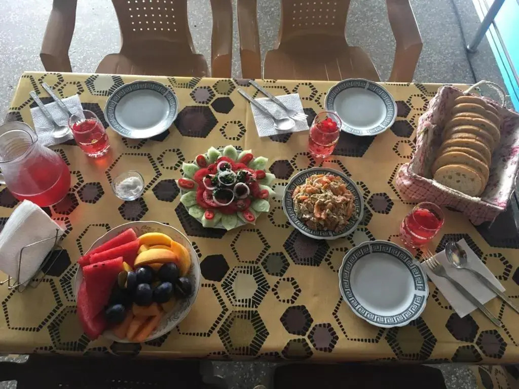 Saba Guest House