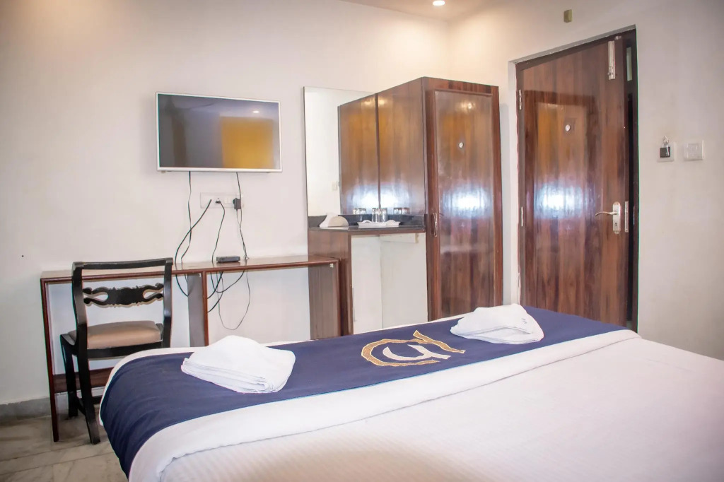 Hotel Platinum