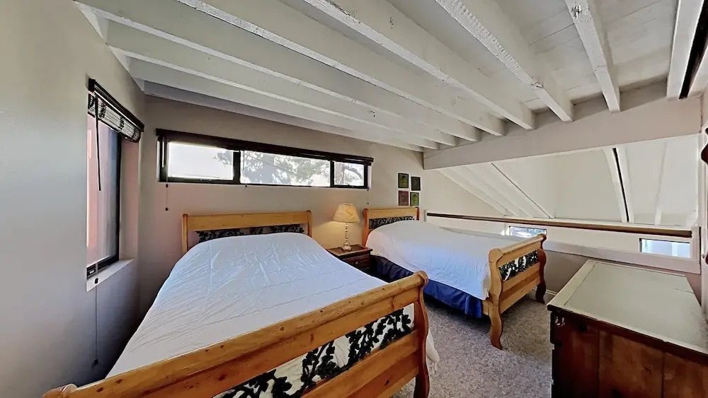 615 4 Bedroom Condo