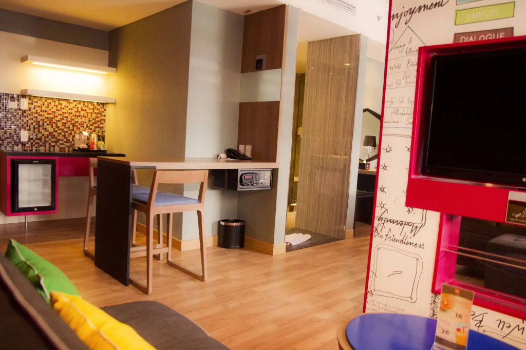 Ibis Padang