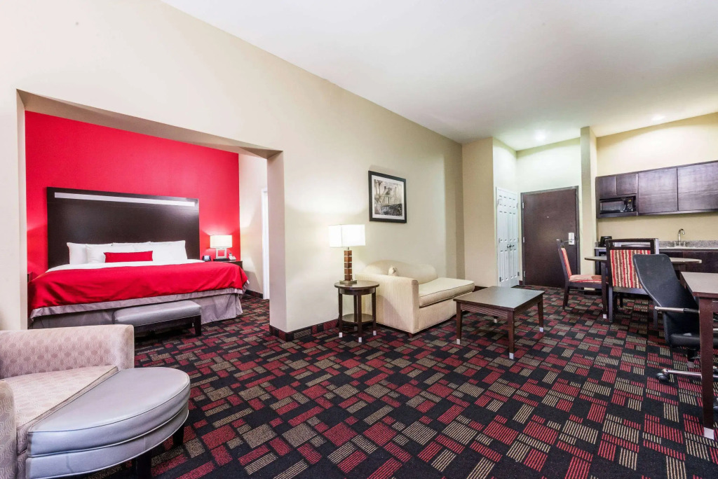 Wingate by Wyndham Lake Charles Casino Area