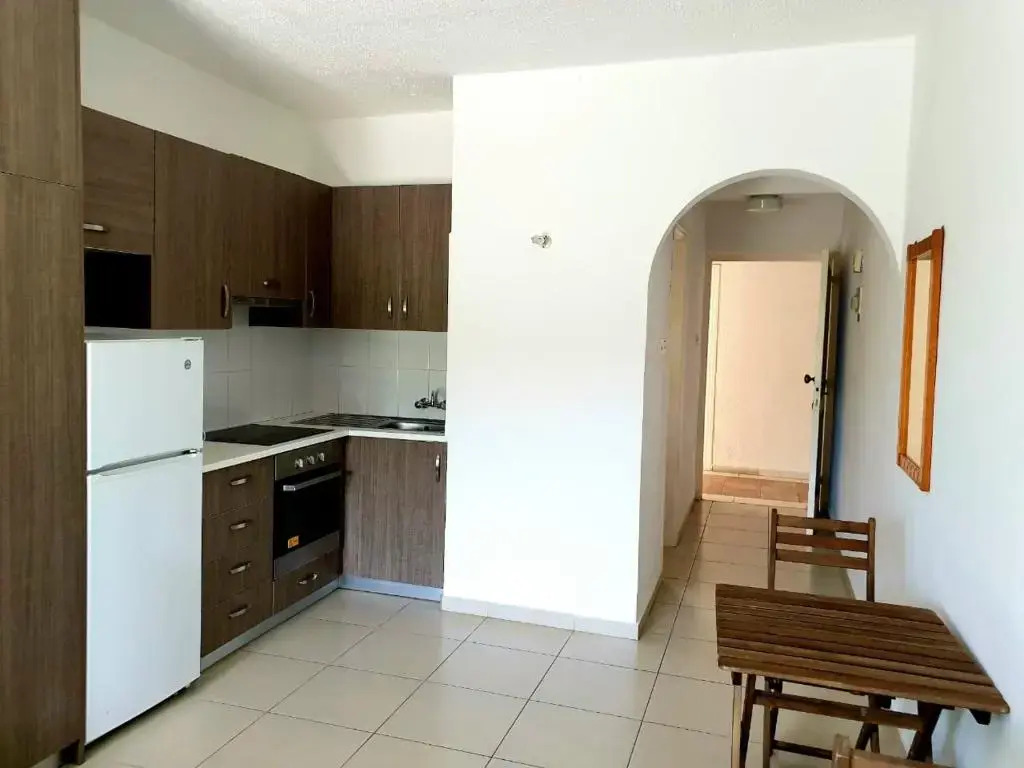 Modern studio apartment in Paphos Gardens Resort