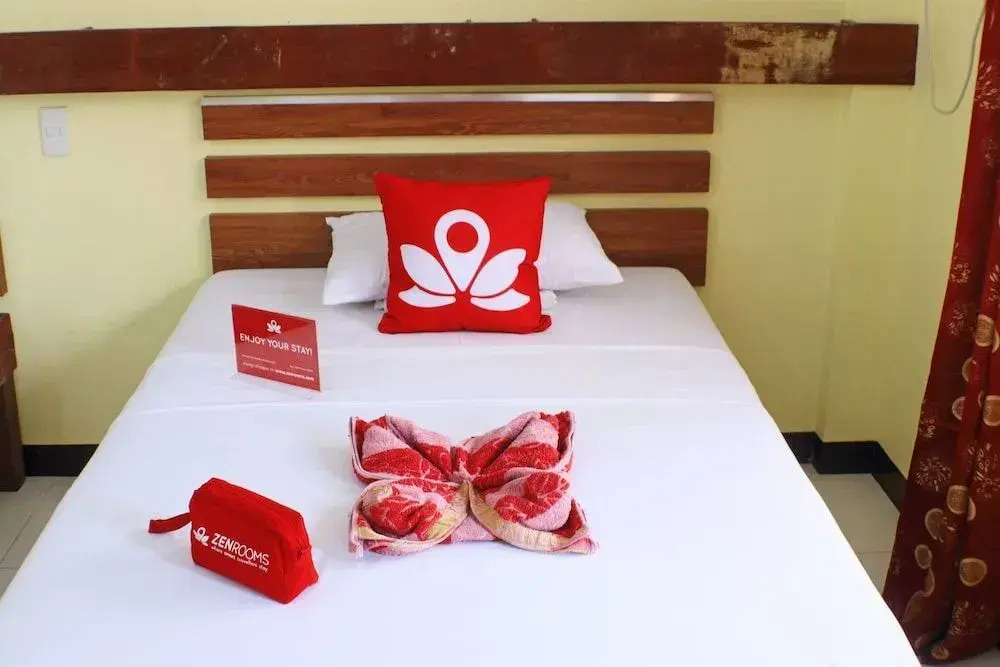 ZEN Rooms Greenfields Inn Bohol