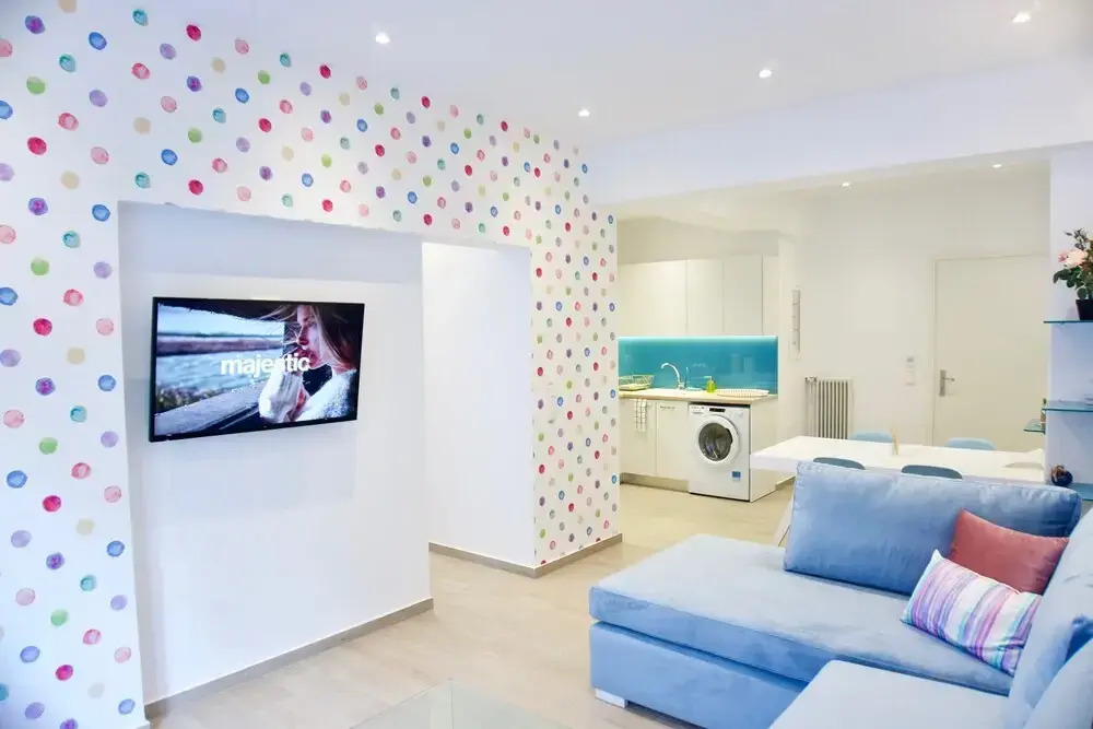 Wanderlust Dreamy Apt in Athens center