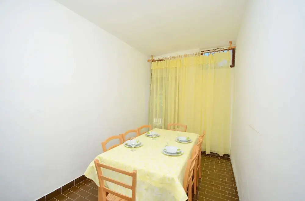 Apartments Mara