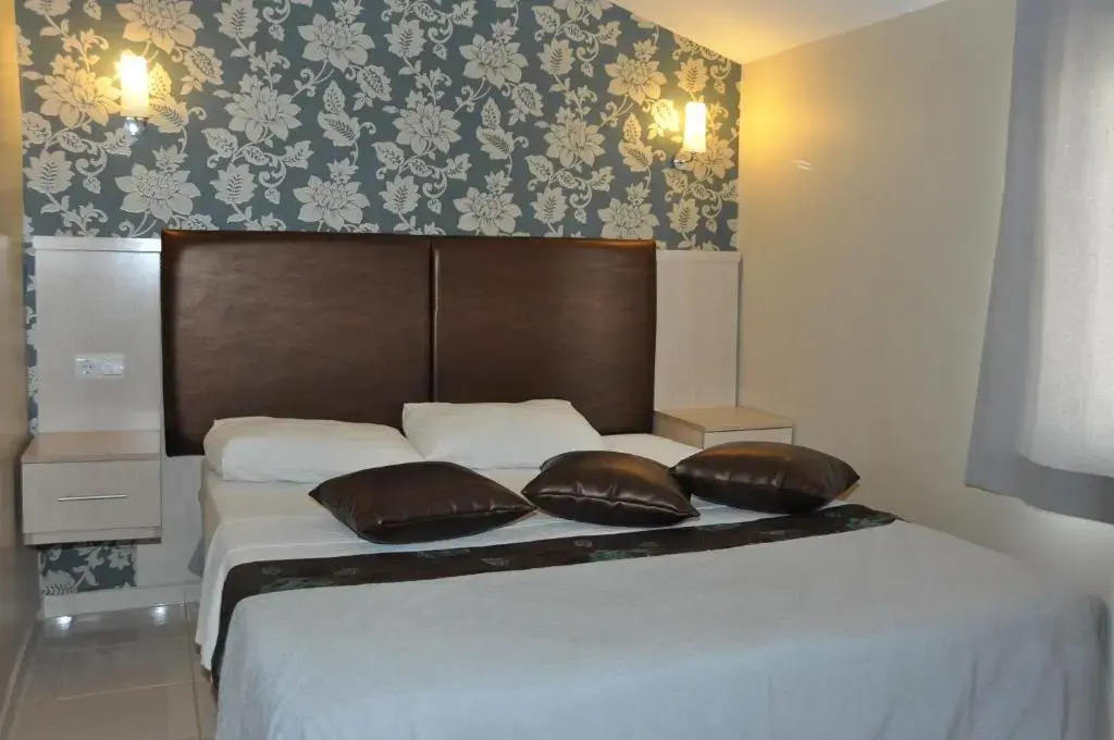 Joker Side Hill Hotel