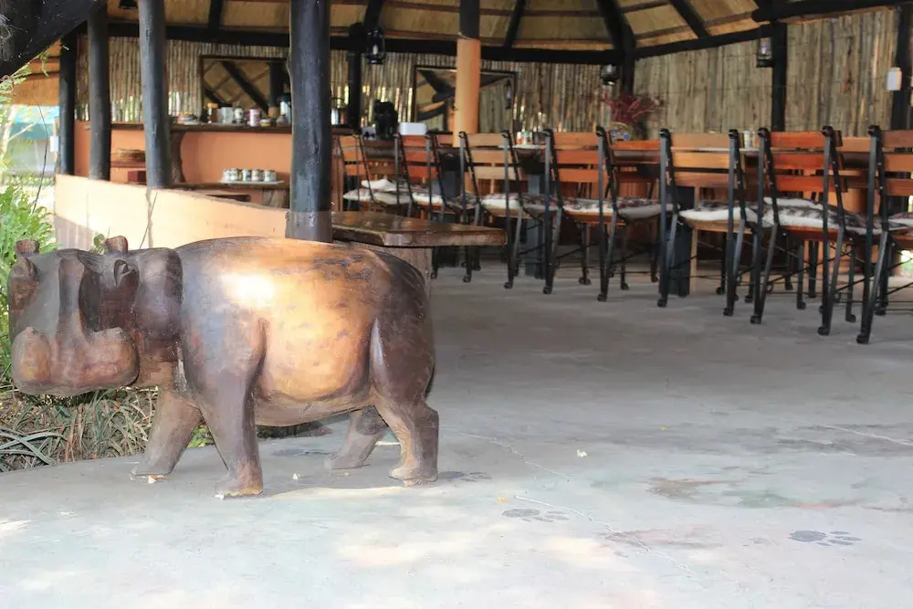 Ndhovu Safari Lodge