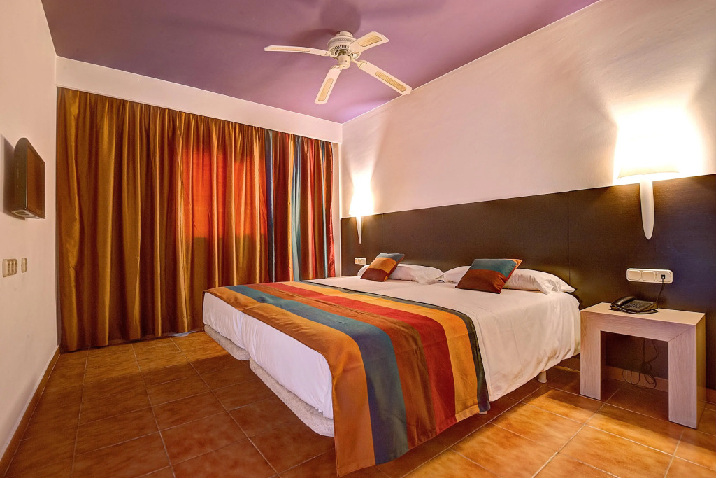SBH Monica Beach Resort