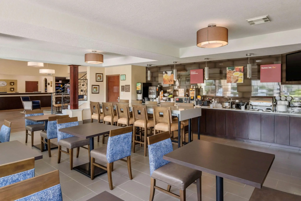 Comfort Suites Baytown I - 10