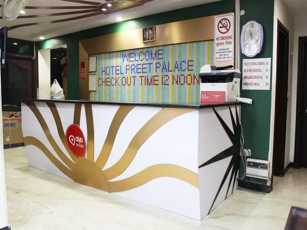 OYO 2705 Hotel Preet Palace