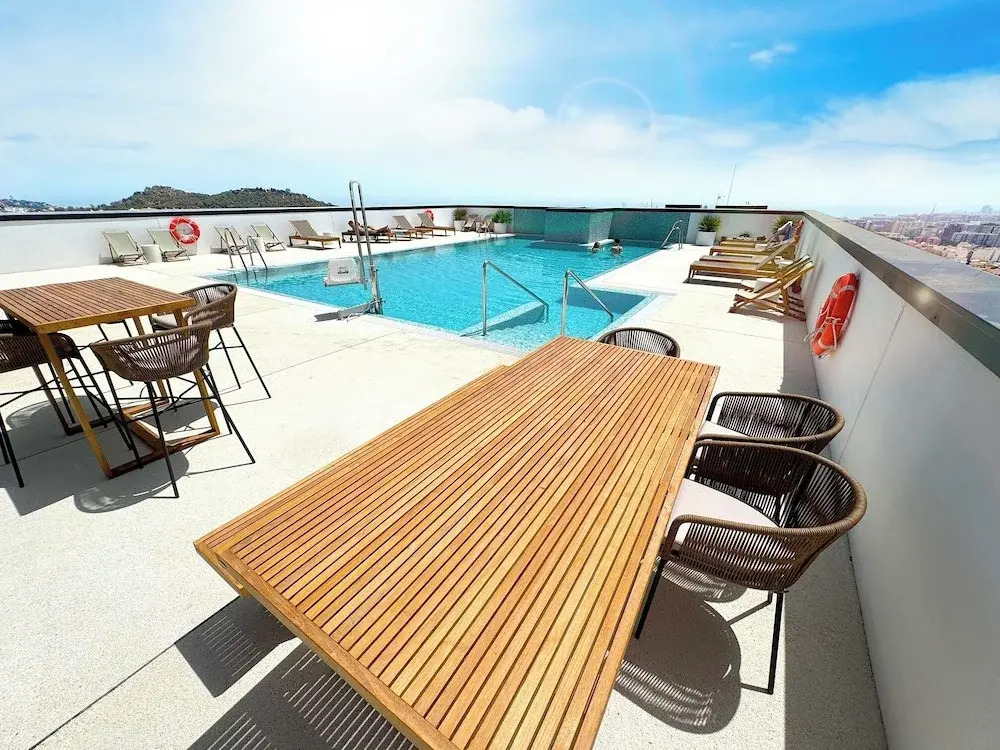 Modern Apartment With Views Urban Sky 26ke
