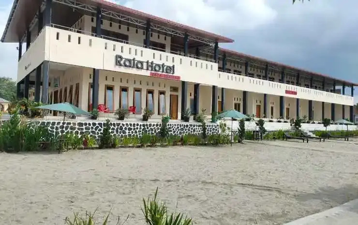 Hotel Raja Samosir
