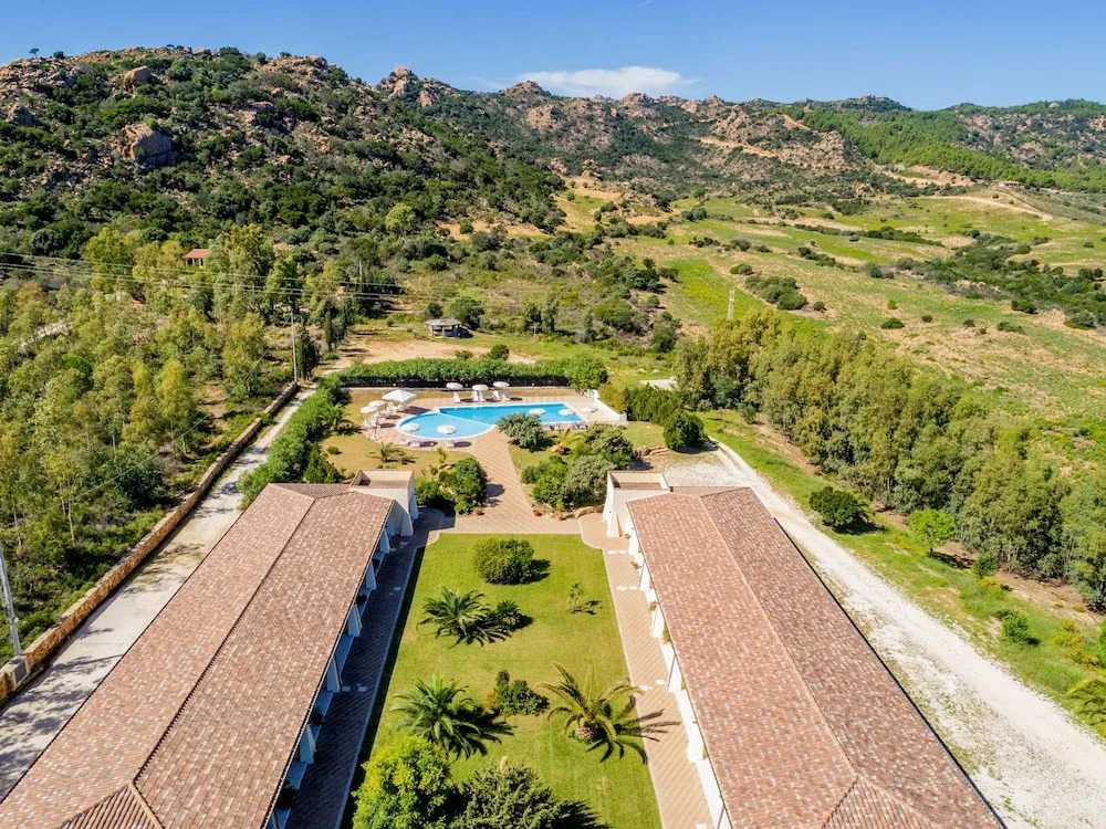 Hotel Biderrosa