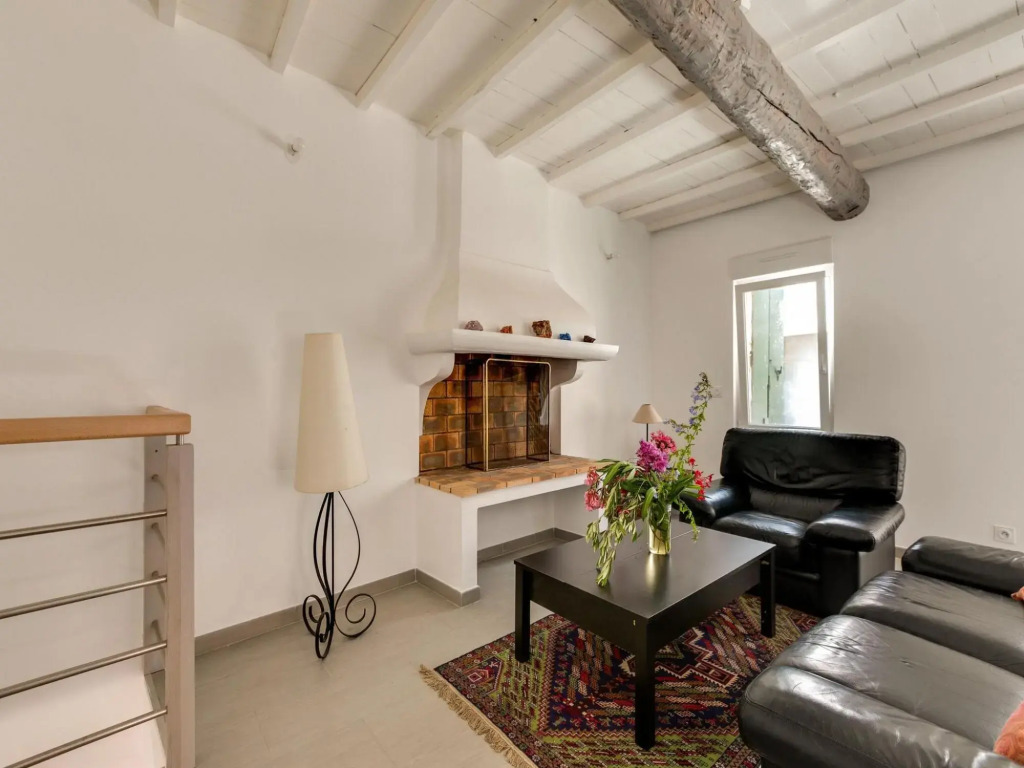 Comfortable Holiday Home in Montouliers near Bize Minervois