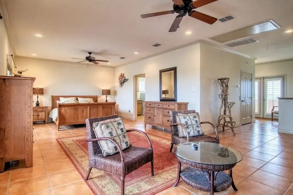 Villa Victoria - 5 Br Home