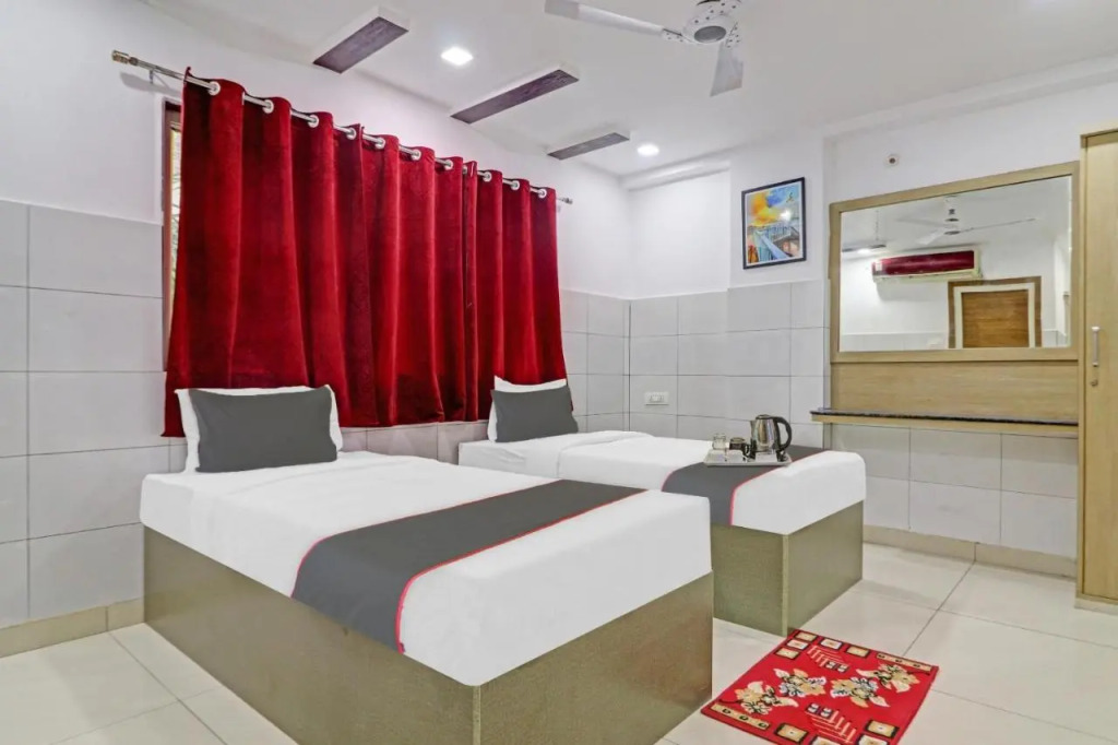 Royal Grand Inn