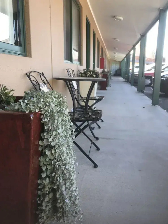 The Bakehouse Motel