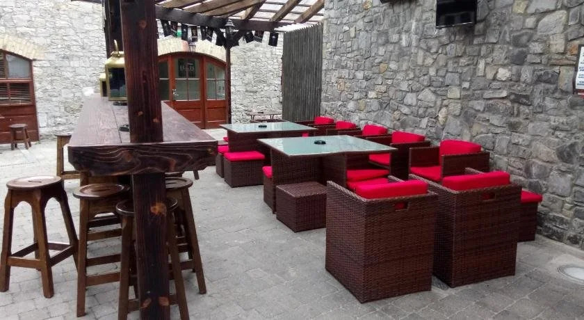 Brogans Bar & Hotel