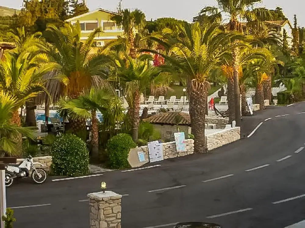 Laganas Tropicana