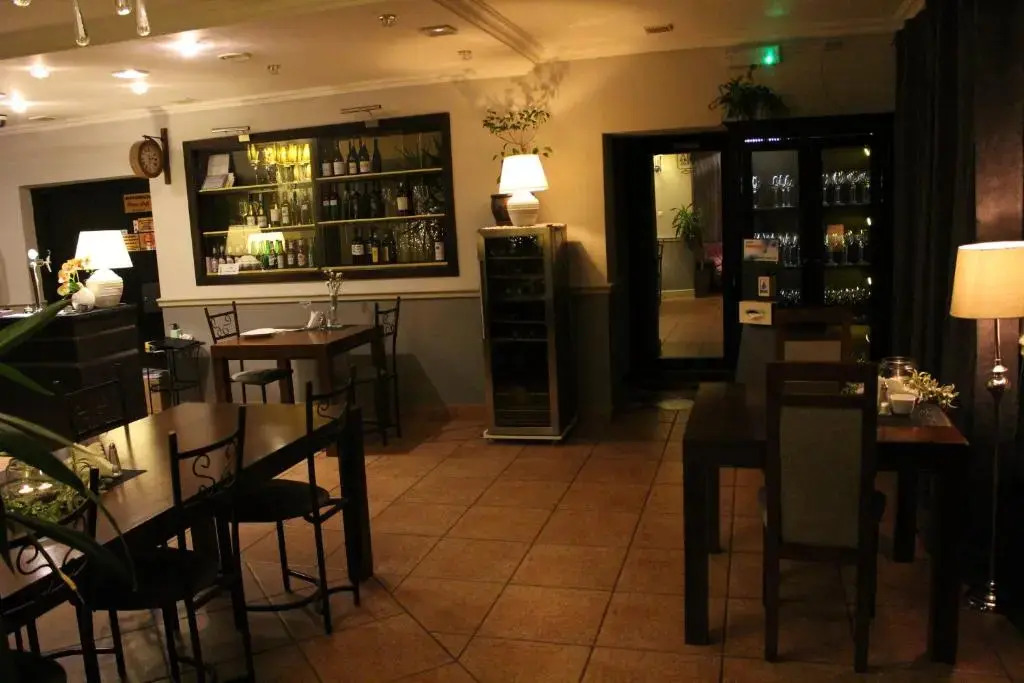 PIANO CAFE b&b