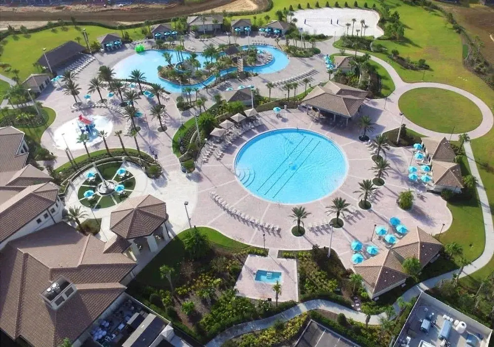 8BR Luxury Sleeps 22 w Pool & Hot Tubnear Disney