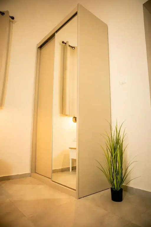 Eshel Mansion - Boutique Suites