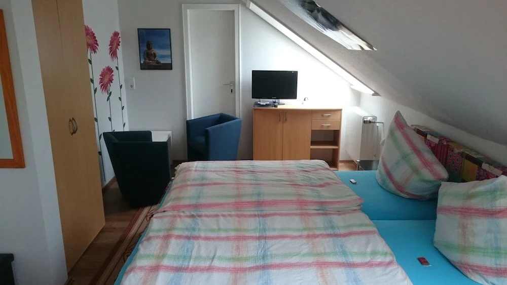 Hotel Pension zur Rose
