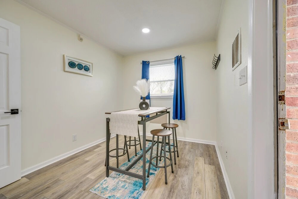 Hiking, Blackjack & More! Charming Home in Grover