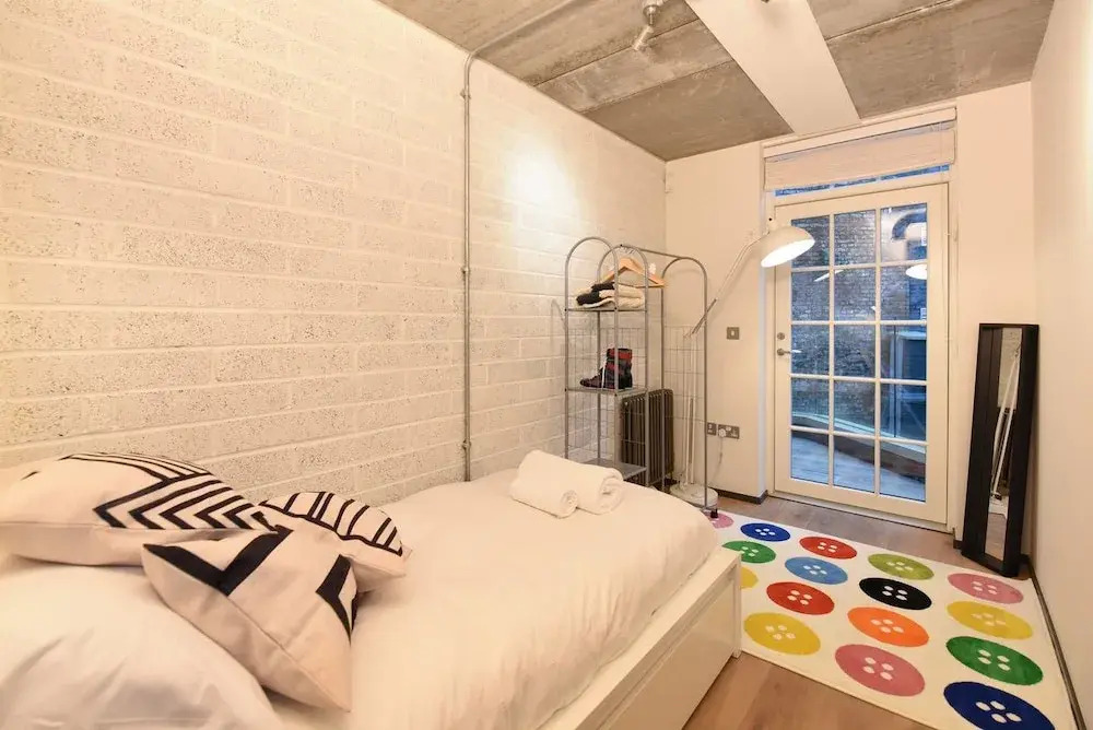 Loft Style Apartment in Central London! 2br!