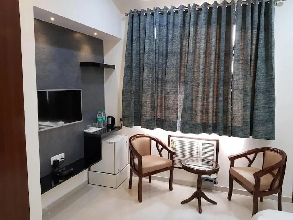 Shacon Suites